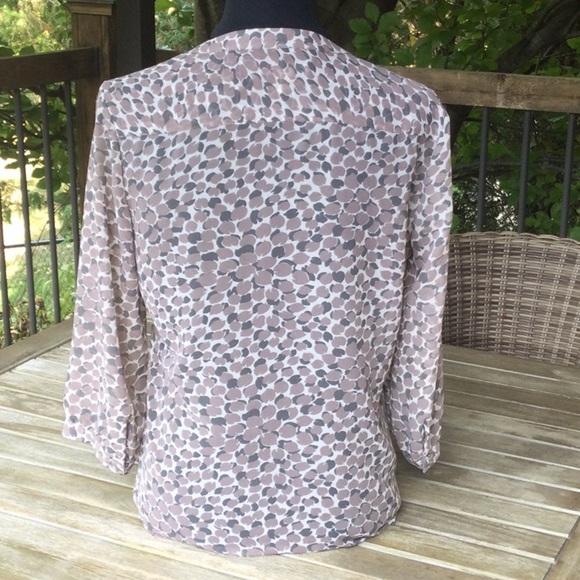 Banana Republic blouse  size S - Picture 4 of 6